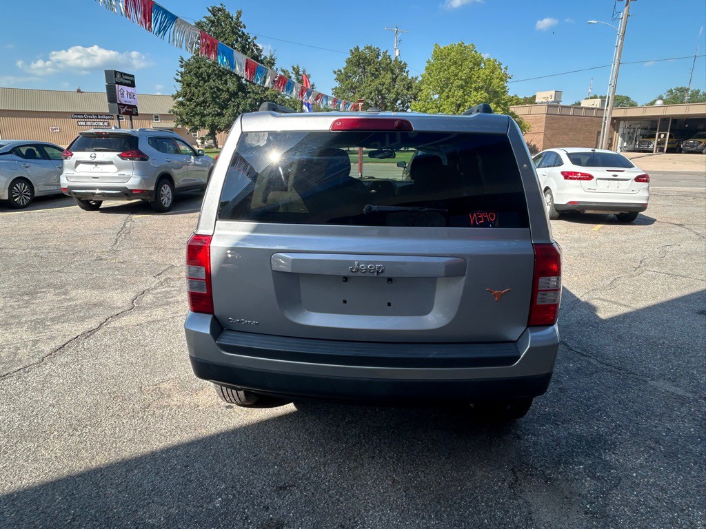 2017 Jeep Patriot Image 4
