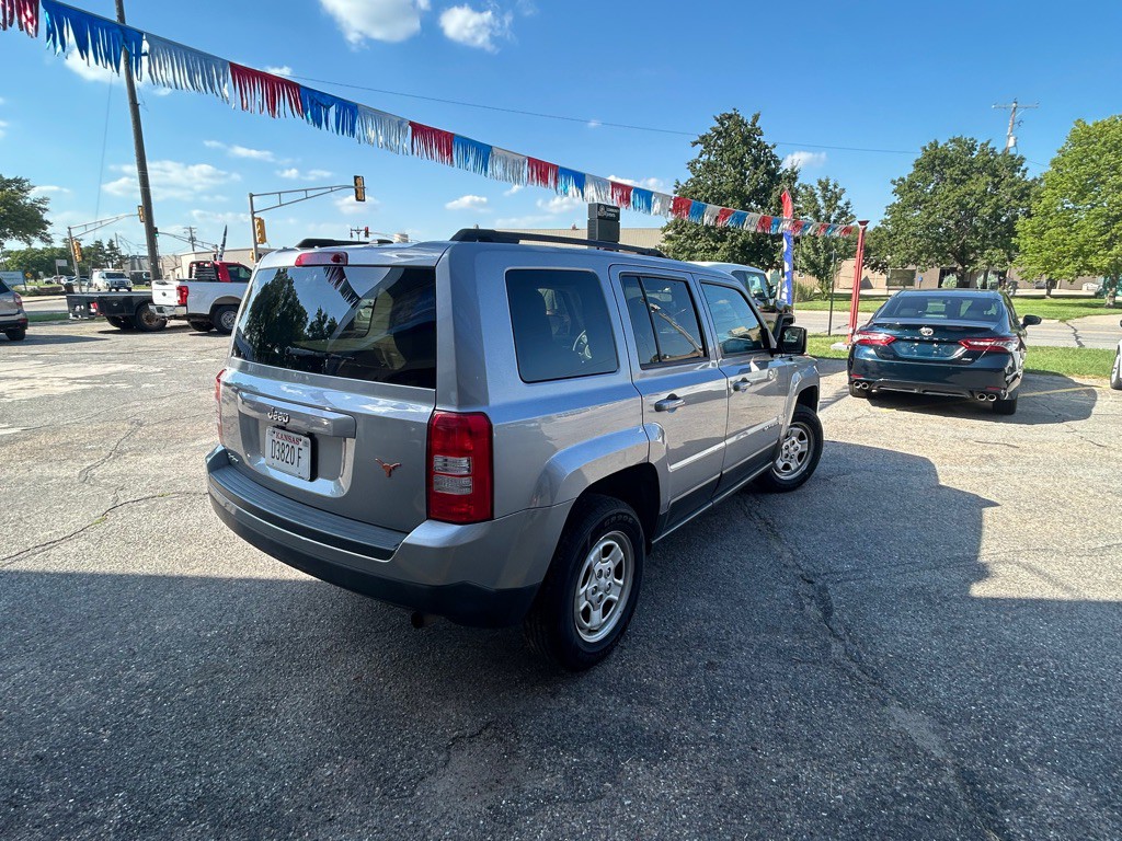 2017 Jeep Patriot Image 5