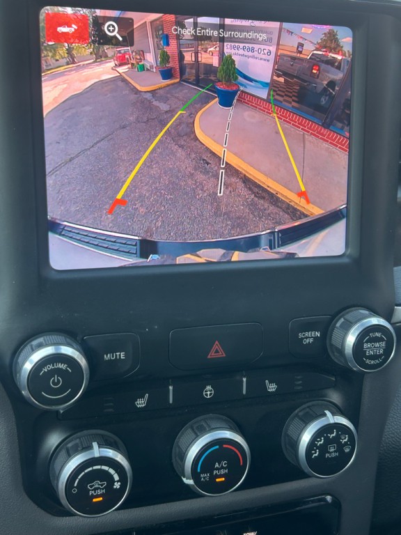 2023 RAM 1500 Image 18