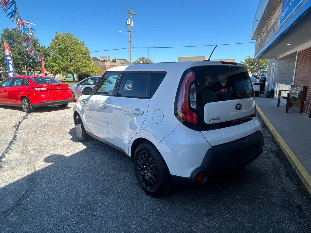 2015 Kia Soul Image 6
