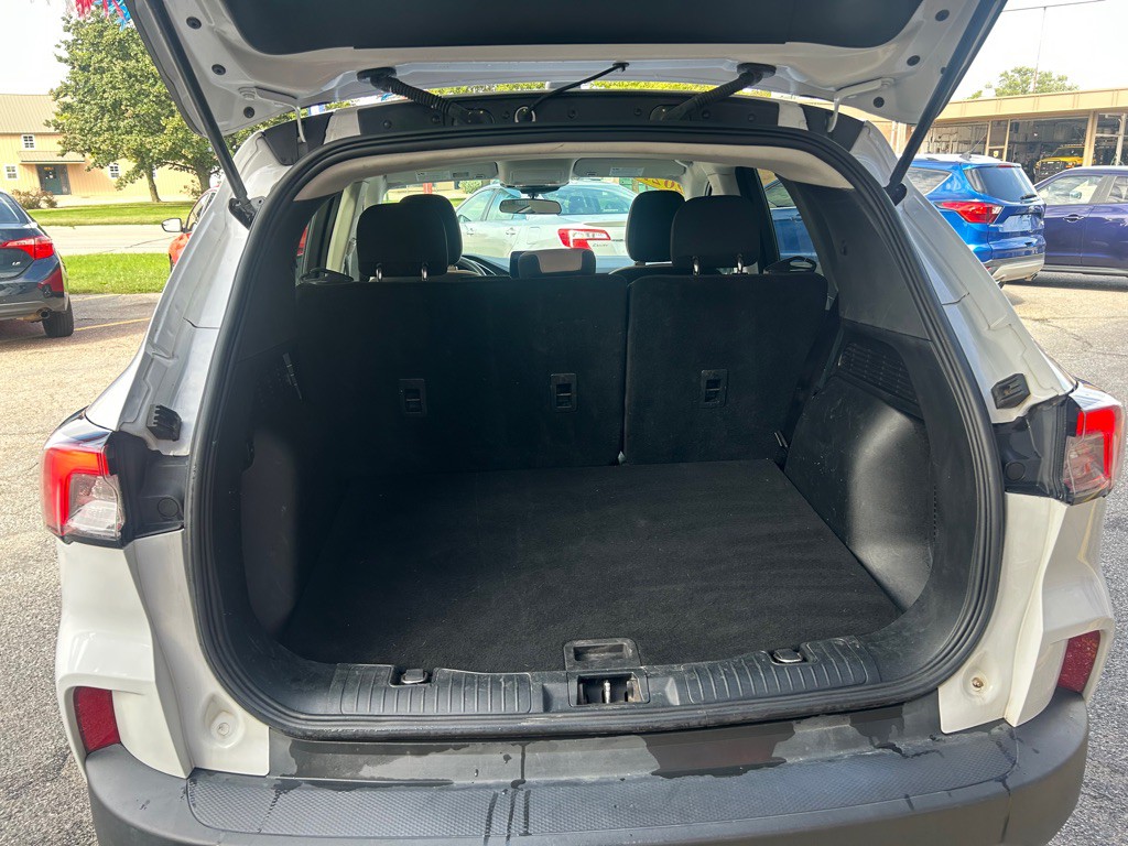 2021 Ford Escape Image 10