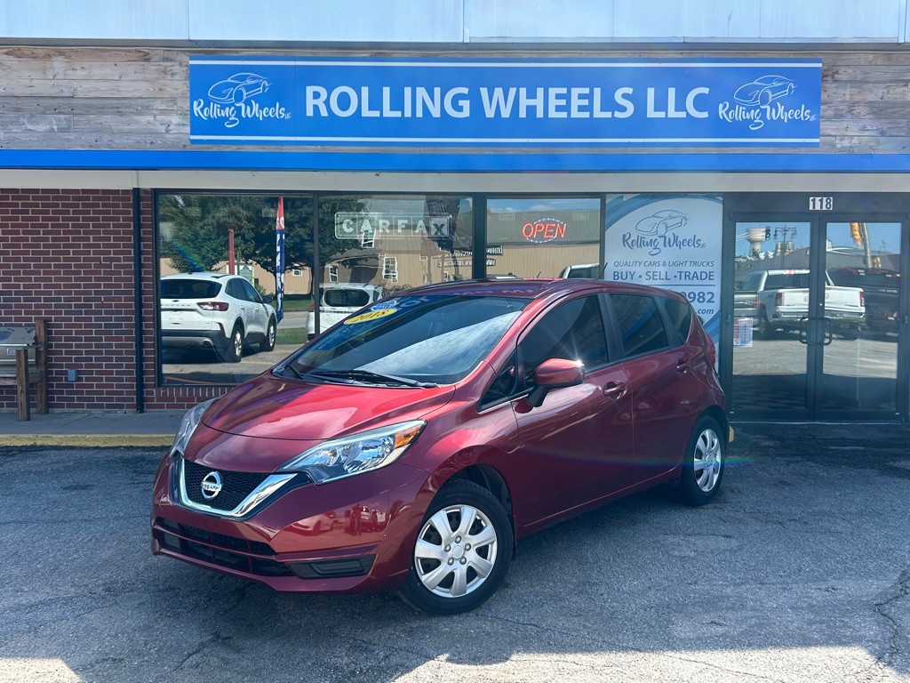 2018 Nissan Versa Image 1
