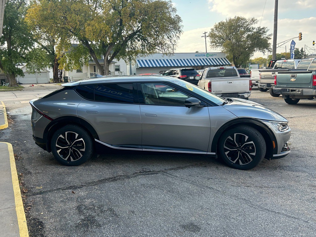 2023 Kia EV6 Image 4