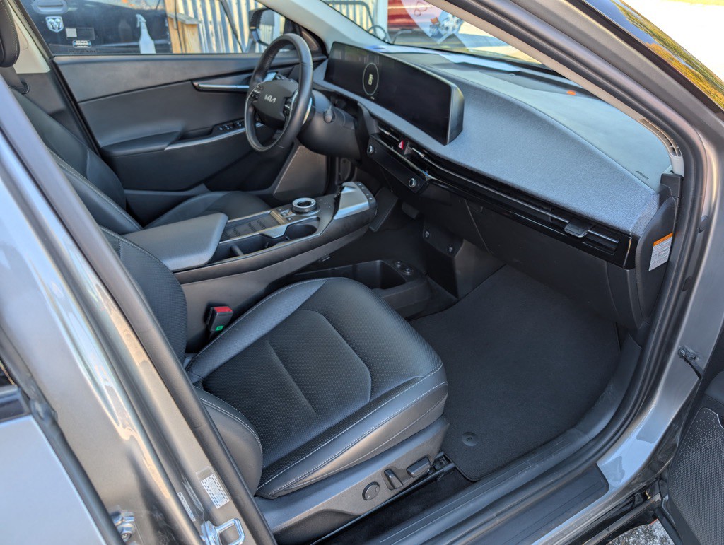 2023 Kia EV6 Image 14