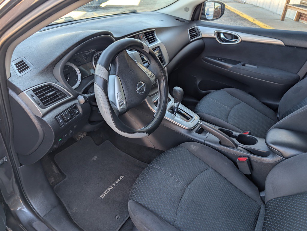 2013 Nissan Sentra Image 8