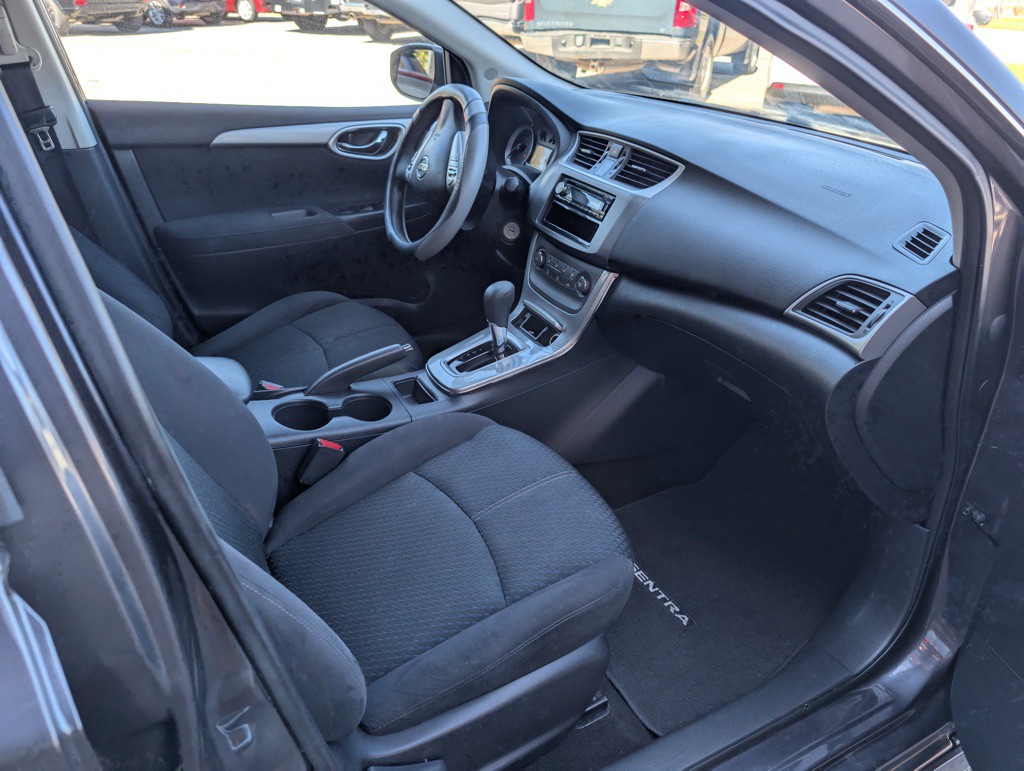 2013 Nissan Sentra Image 13