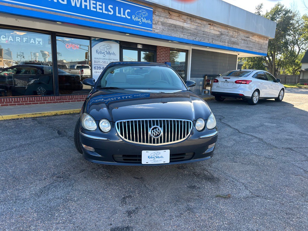 2008 Buick Lacrosse Image 2