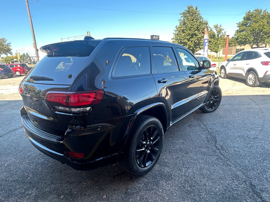 2019 Jeep Grand Cherokee Image 7