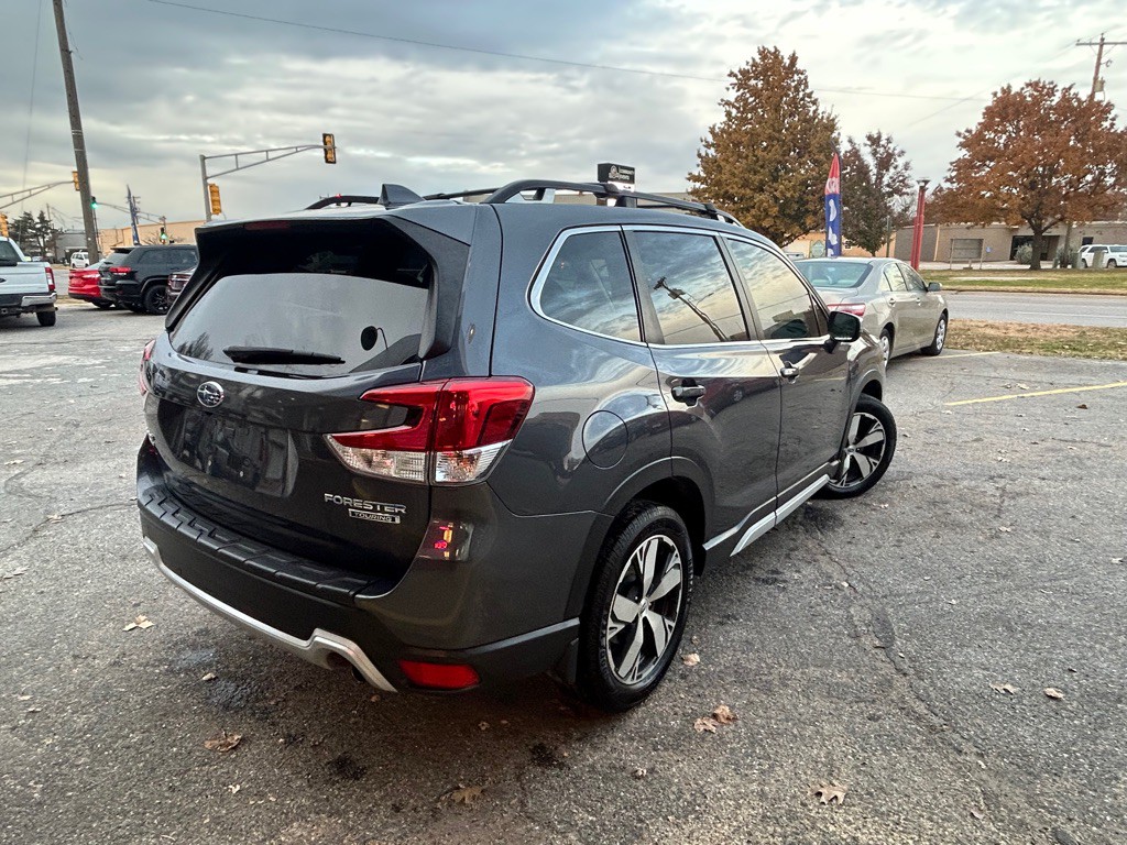 2020 Subaru Forester Image 3
