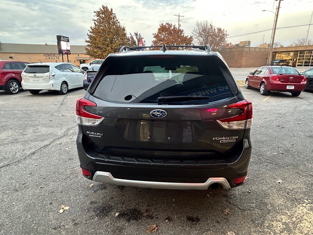 2020 Subaru Forester Image 6