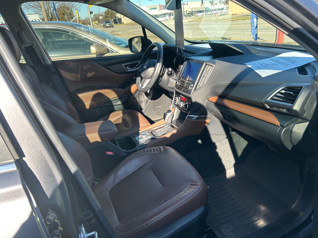 2020 Subaru Forester Image 13