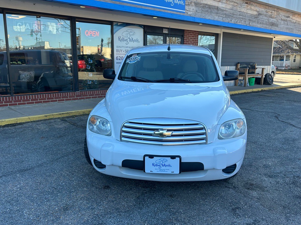 2009 Chevrolet HHR Image 2