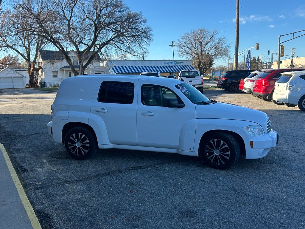 2009 Chevrolet HHR Image 6