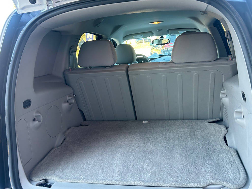 2009 Chevrolet HHR Image 12