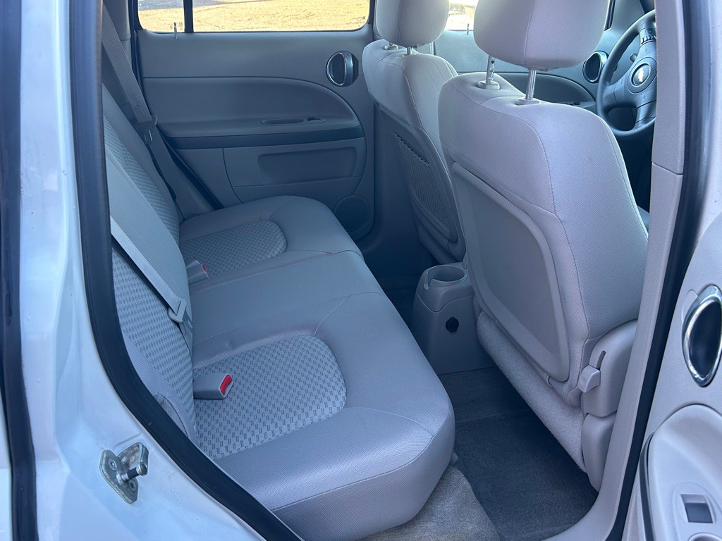 2009 Chevrolet HHR Image 14