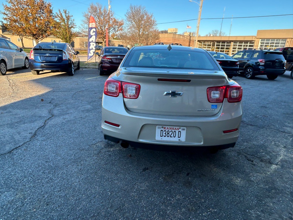 2014 Chevrolet Malibu Image 6