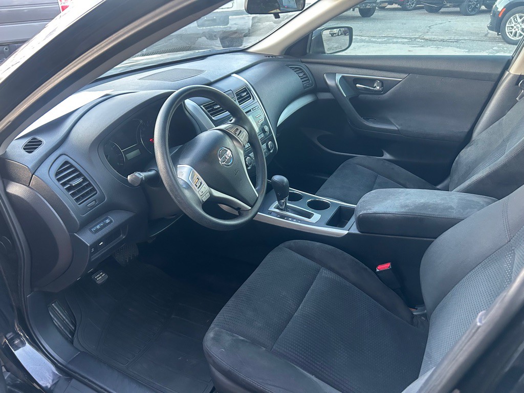 2015 Nissan Altima Image 13
