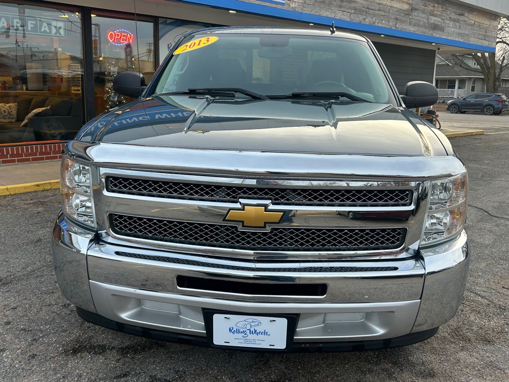 2013 Chevrolet Silverado 1500 Image 2