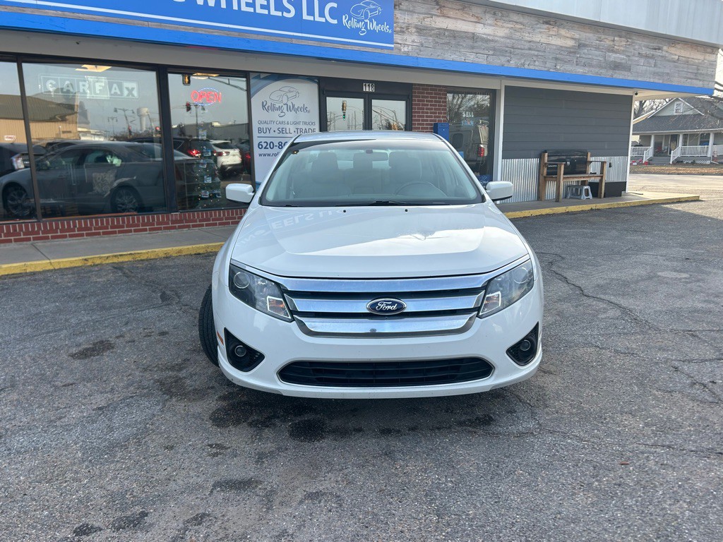 2012 Ford Fusion Image 2