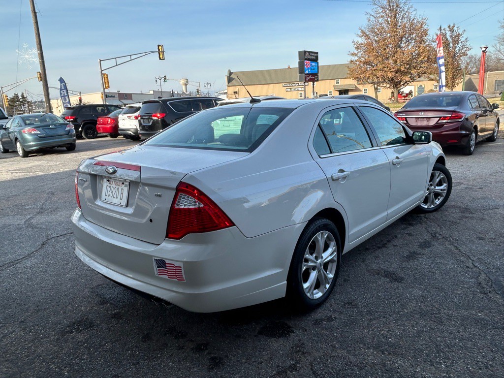 2012 Ford Fusion Image 5