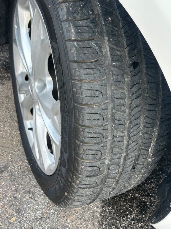 2012 Ford Fusion Image 9