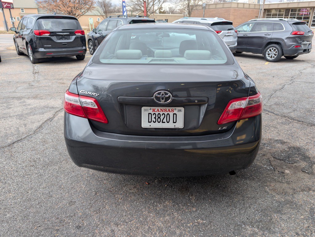 2009 Toyota Camry Image 6