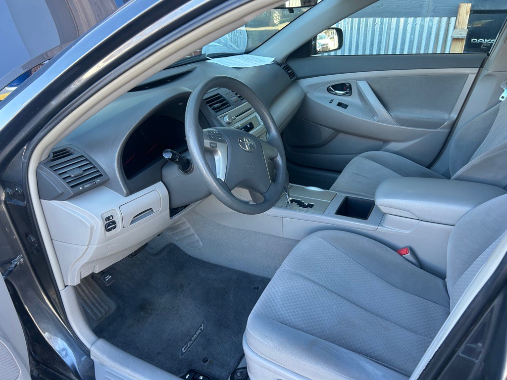 2009 Toyota Camry Image 10
