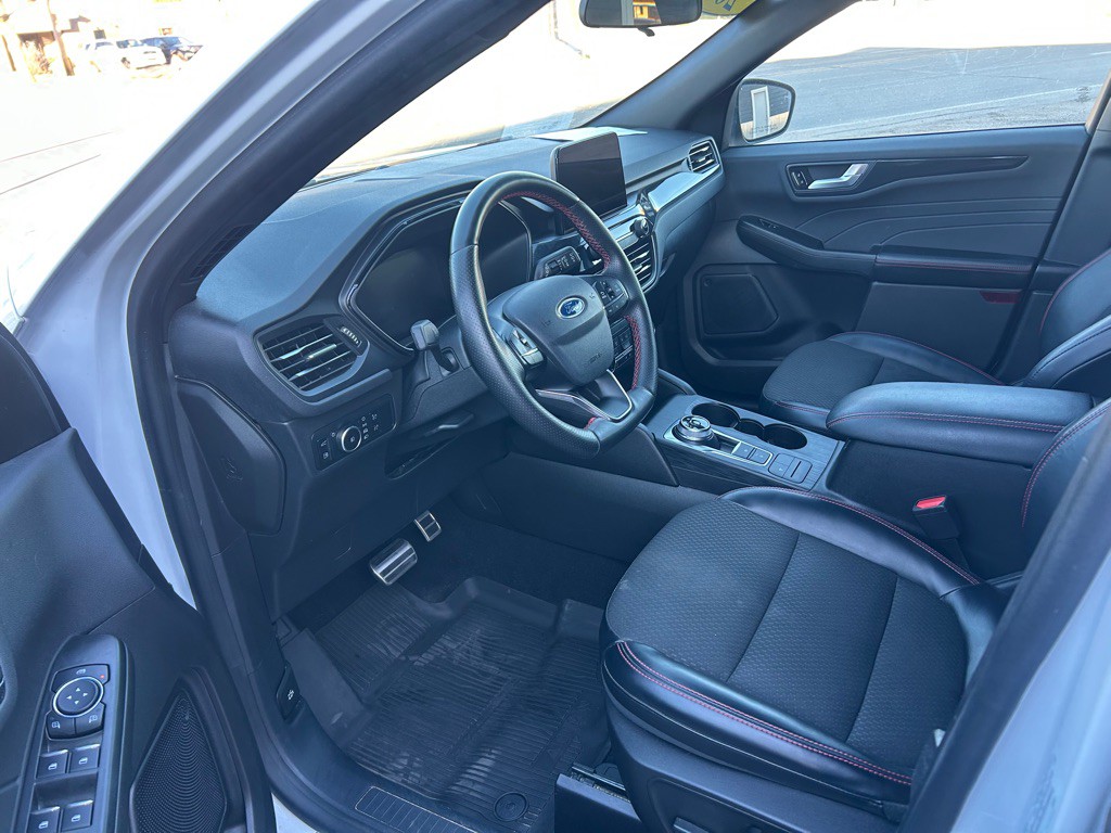 2023 Ford Escape Image 10
