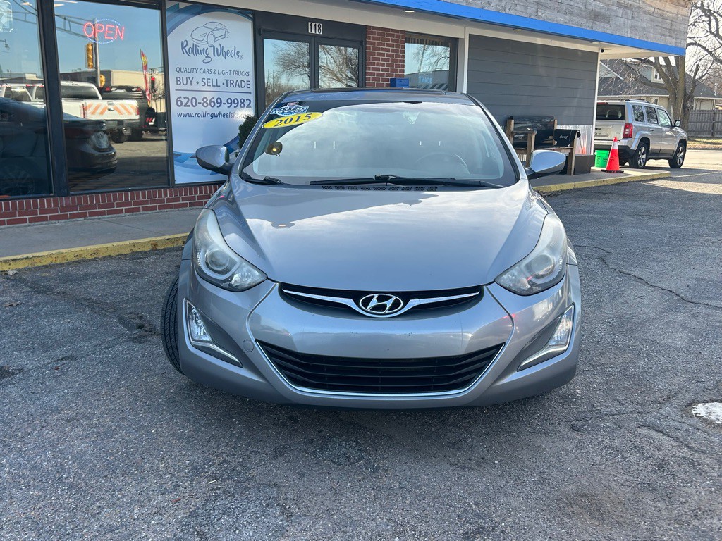 2015 Hyundai Elantra Image 4