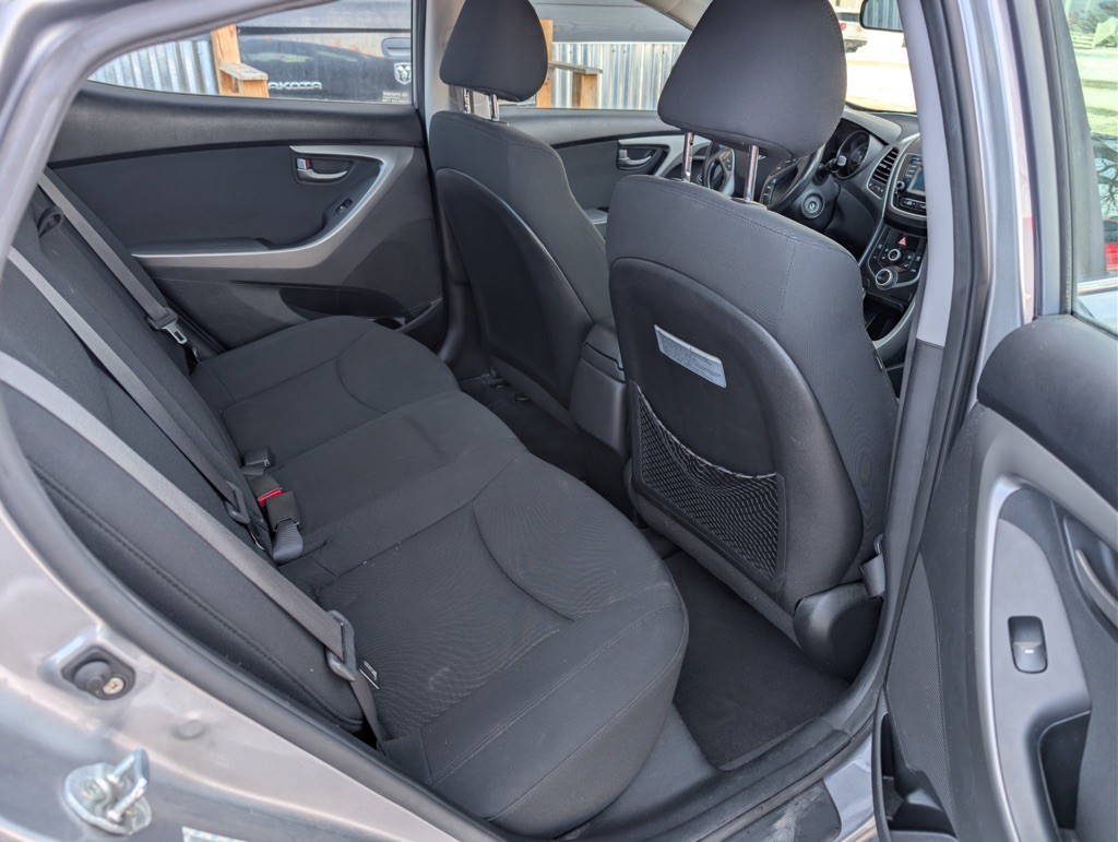 2015 Hyundai Elantra Image 11