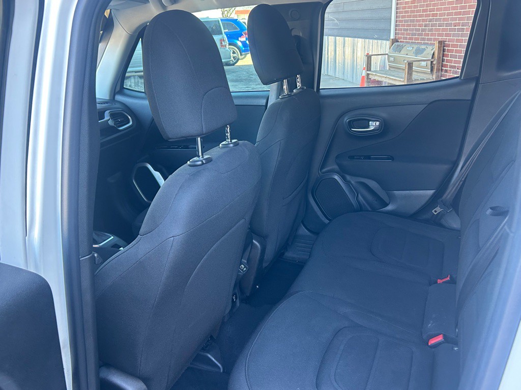 2019 Jeep Renegade Image 11