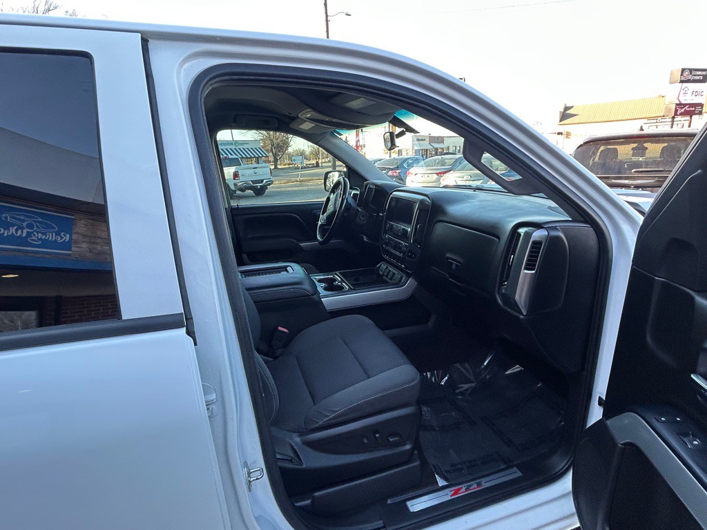 2018 Chevrolet Silverado 1500 Image 12