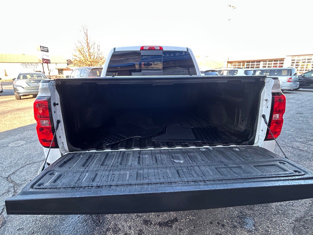 2018 Chevrolet Silverado 1500 Image 13