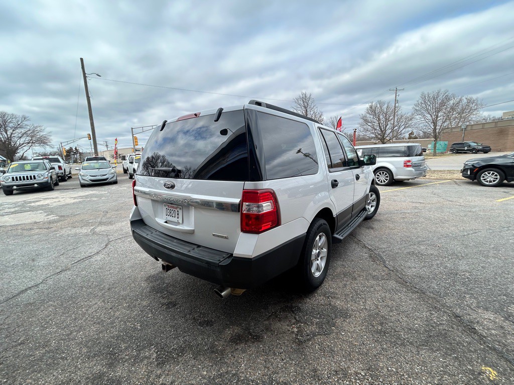 2016 Ford Expedition Image 5