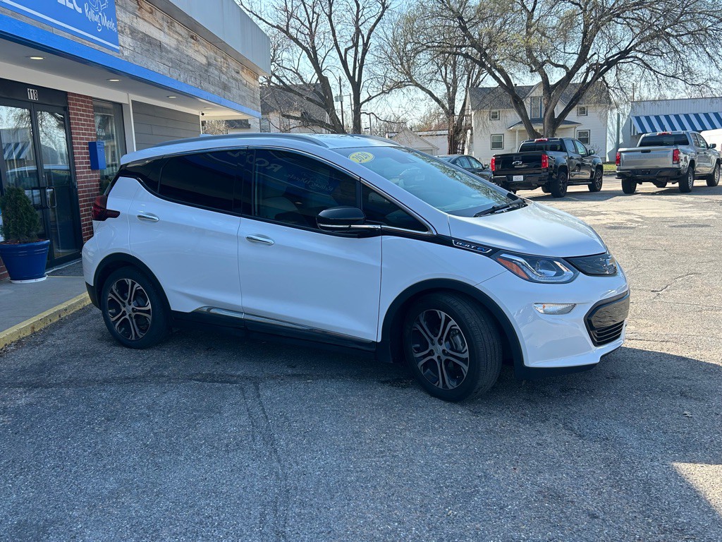 2020 Chevrolet Bolt EV Image 3