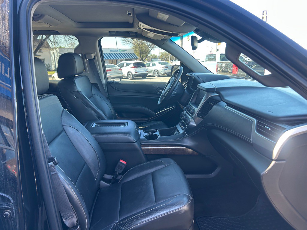 2016 Chevrolet Tahoe Image 10