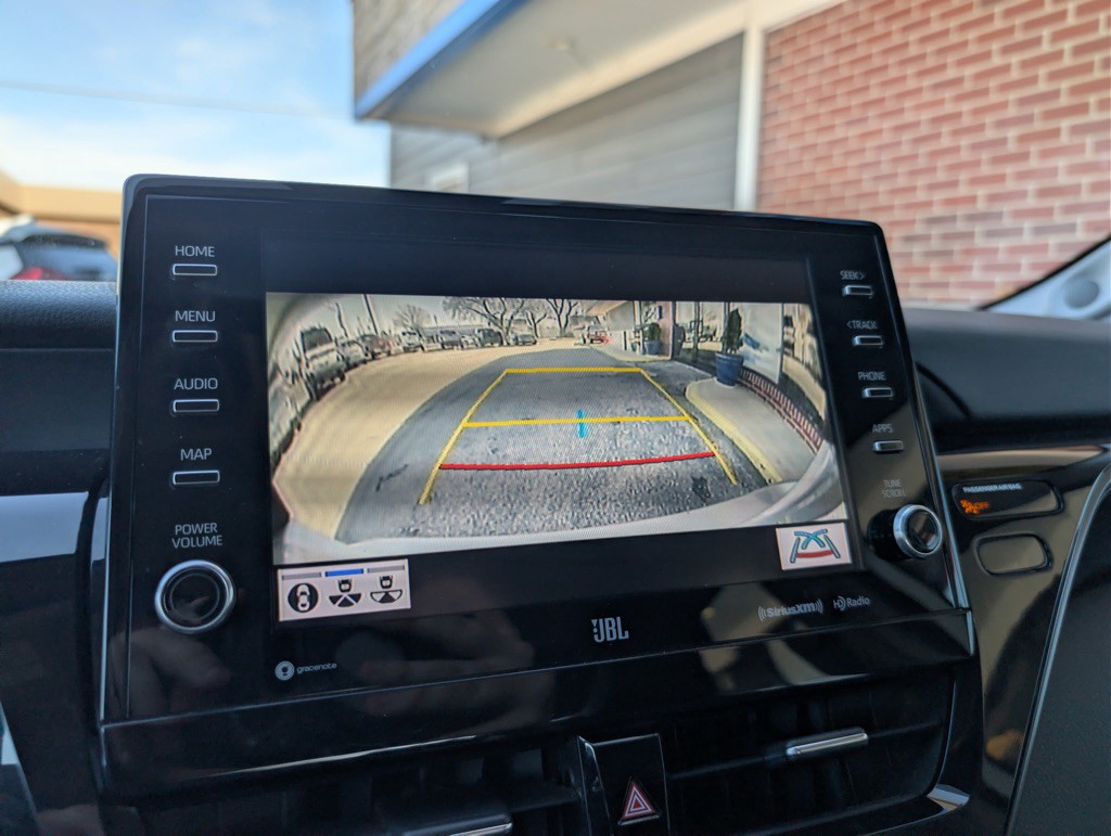 2021 Toyota Camry Image 17