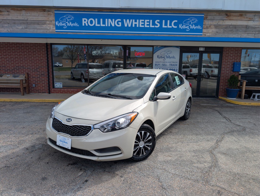 2015 Kia Forte Image 1