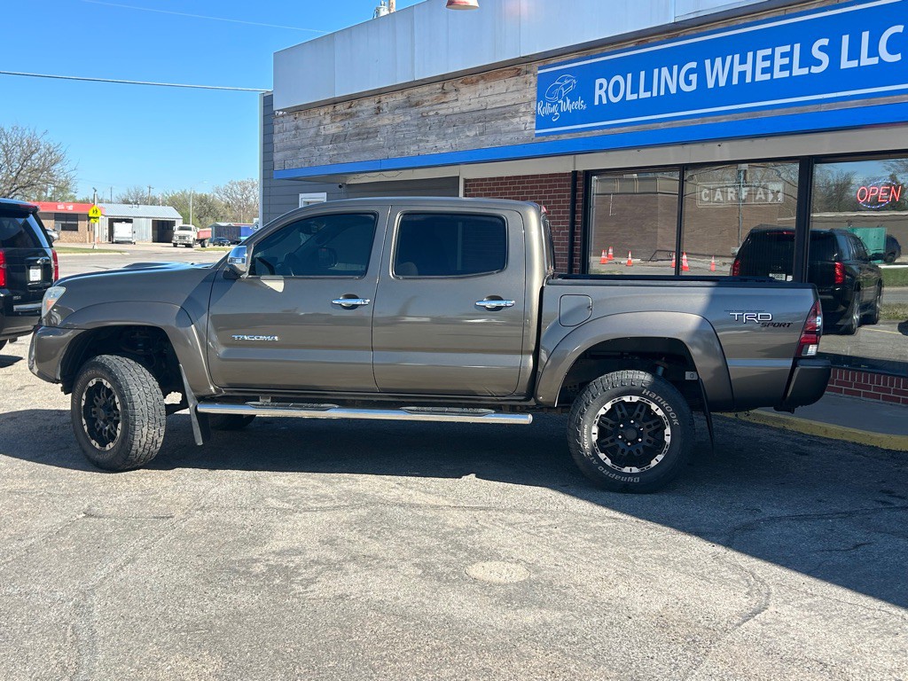 2013 Toyota Tacoma Image 8