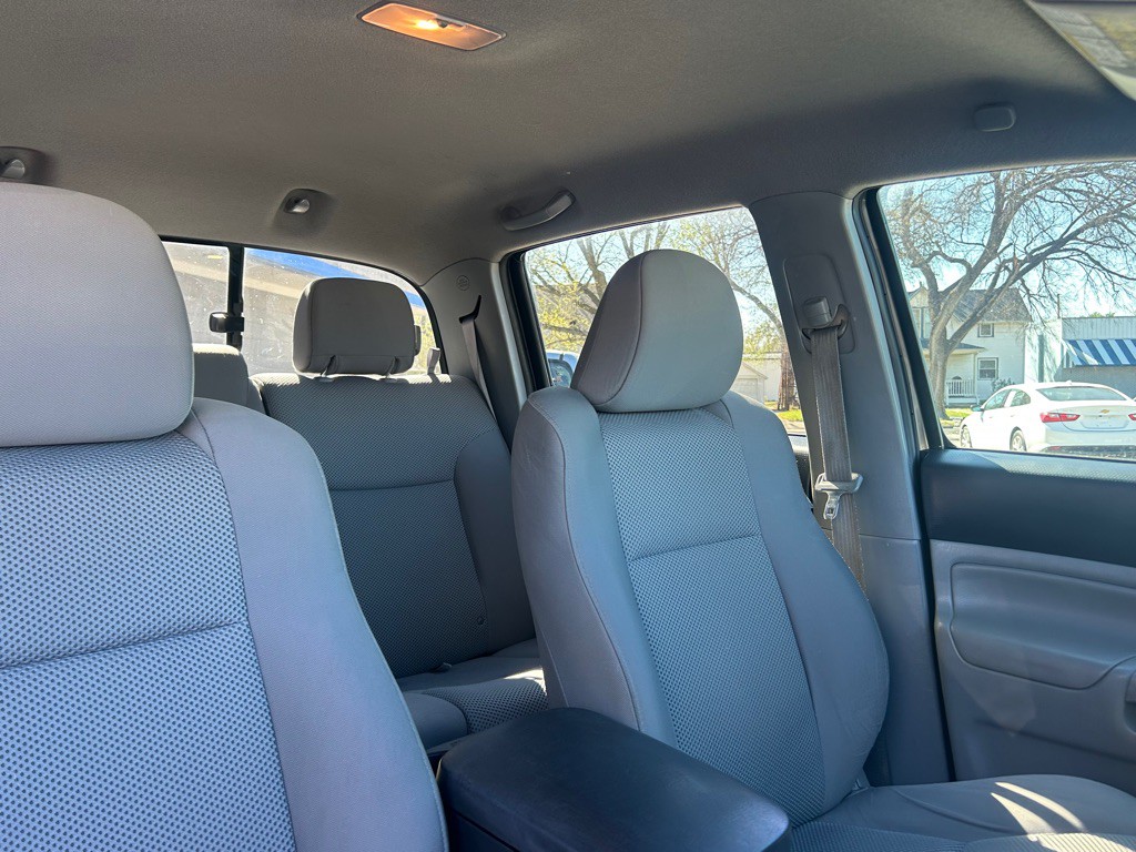 2013 Toyota Tacoma Image 13