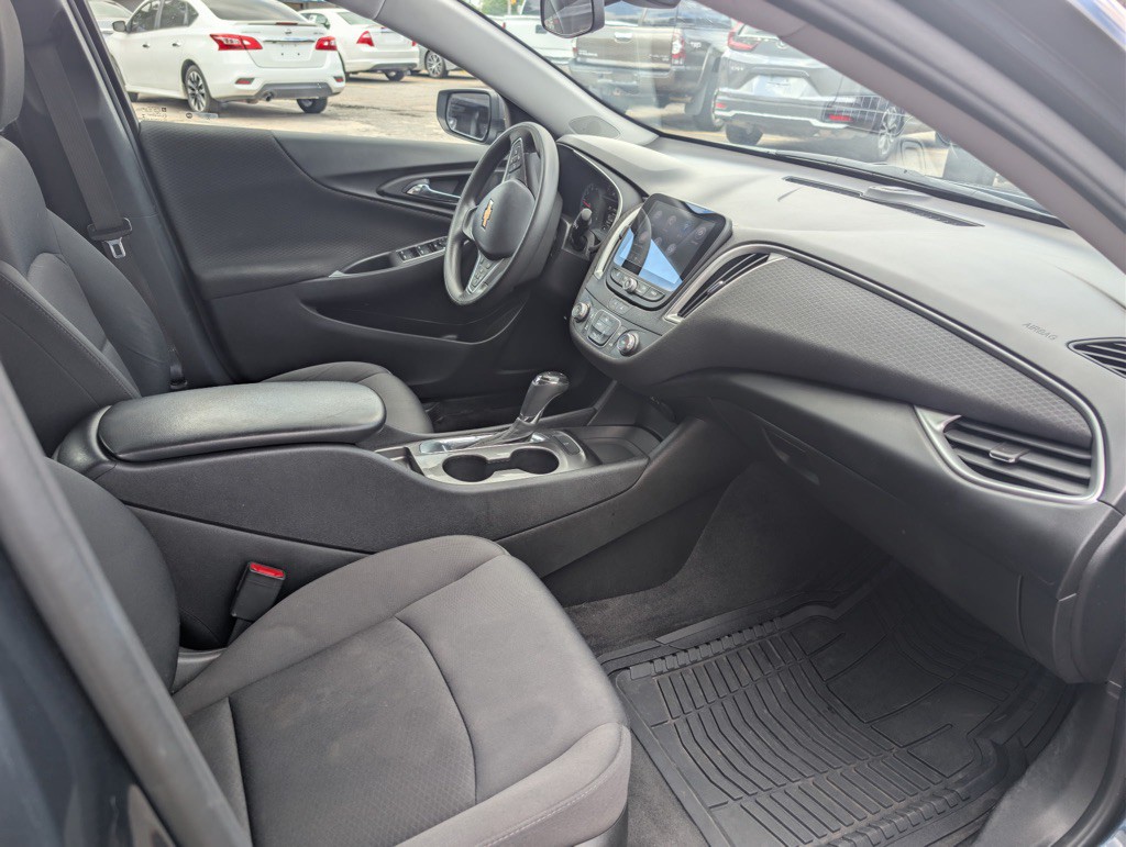 2020 Chevrolet Malibu Image 11