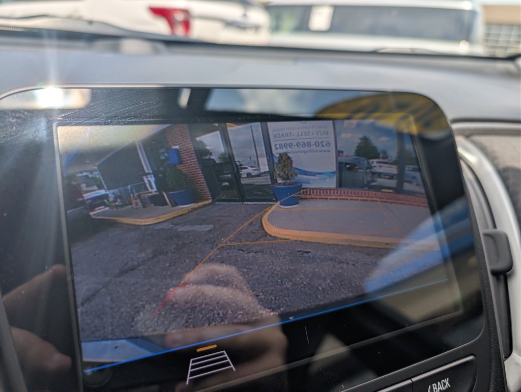 2020 Chevrolet Malibu Image 16