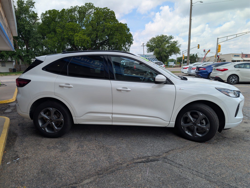 2024 Ford Escape Image 4