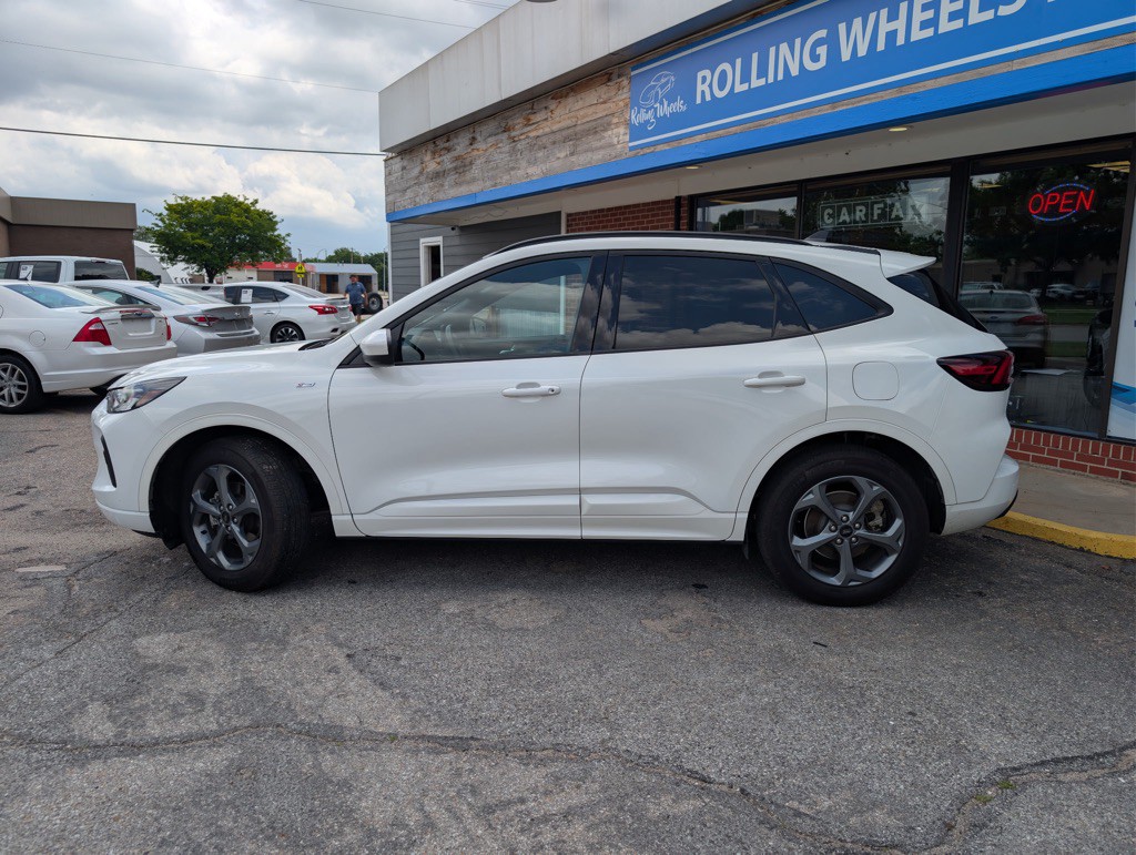 2024 Ford Escape Image 8