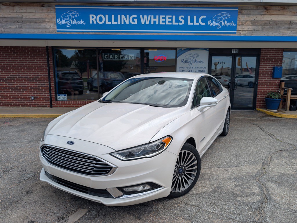 2018 Ford Fusion Image 1