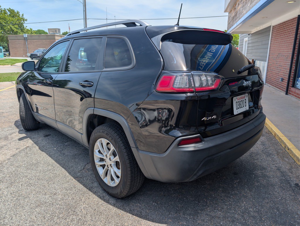 2020 Jeep Cherokee Image 7