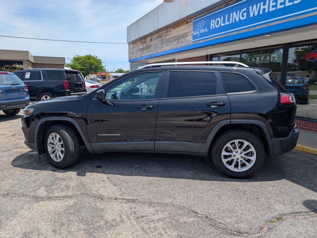 2020 Jeep Cherokee Image 8