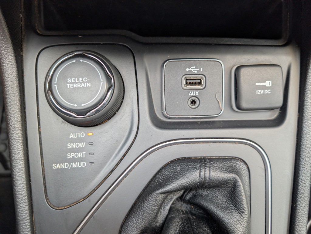 2020 Jeep Cherokee Image 20