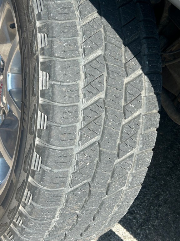 2016 GMC Sierra Image 12