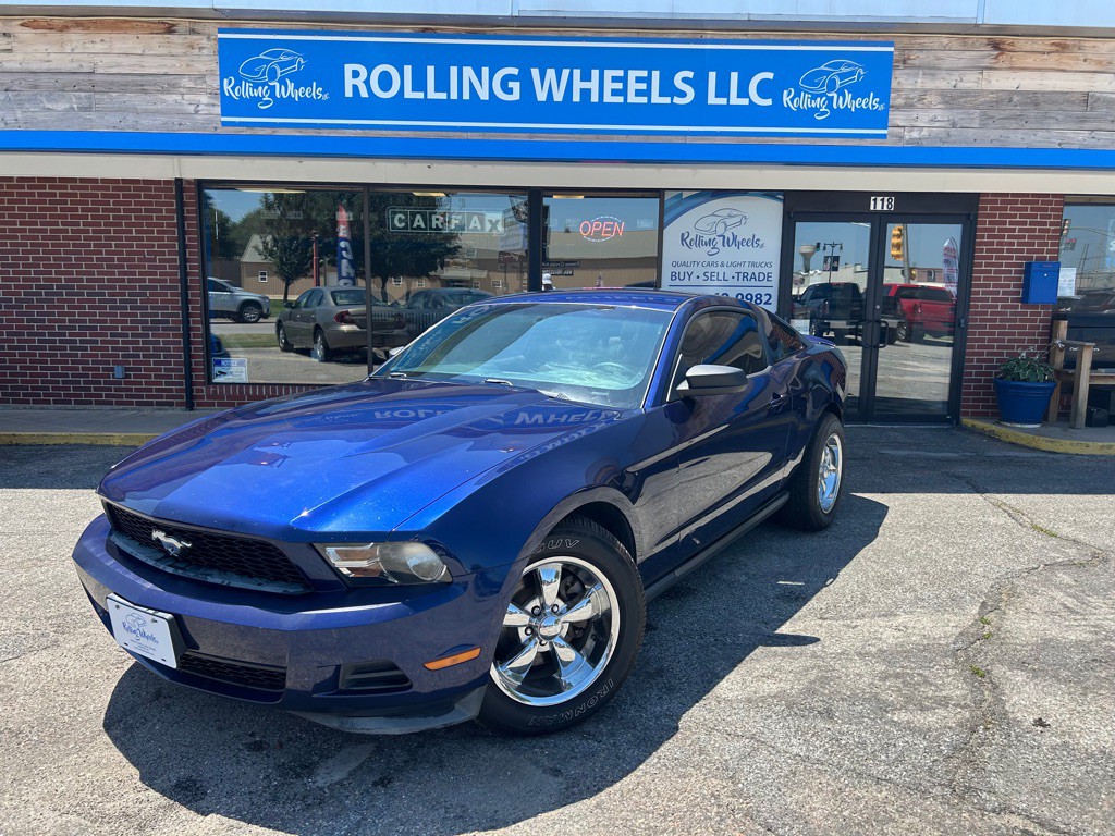 2012 Ford Mustang Image 1